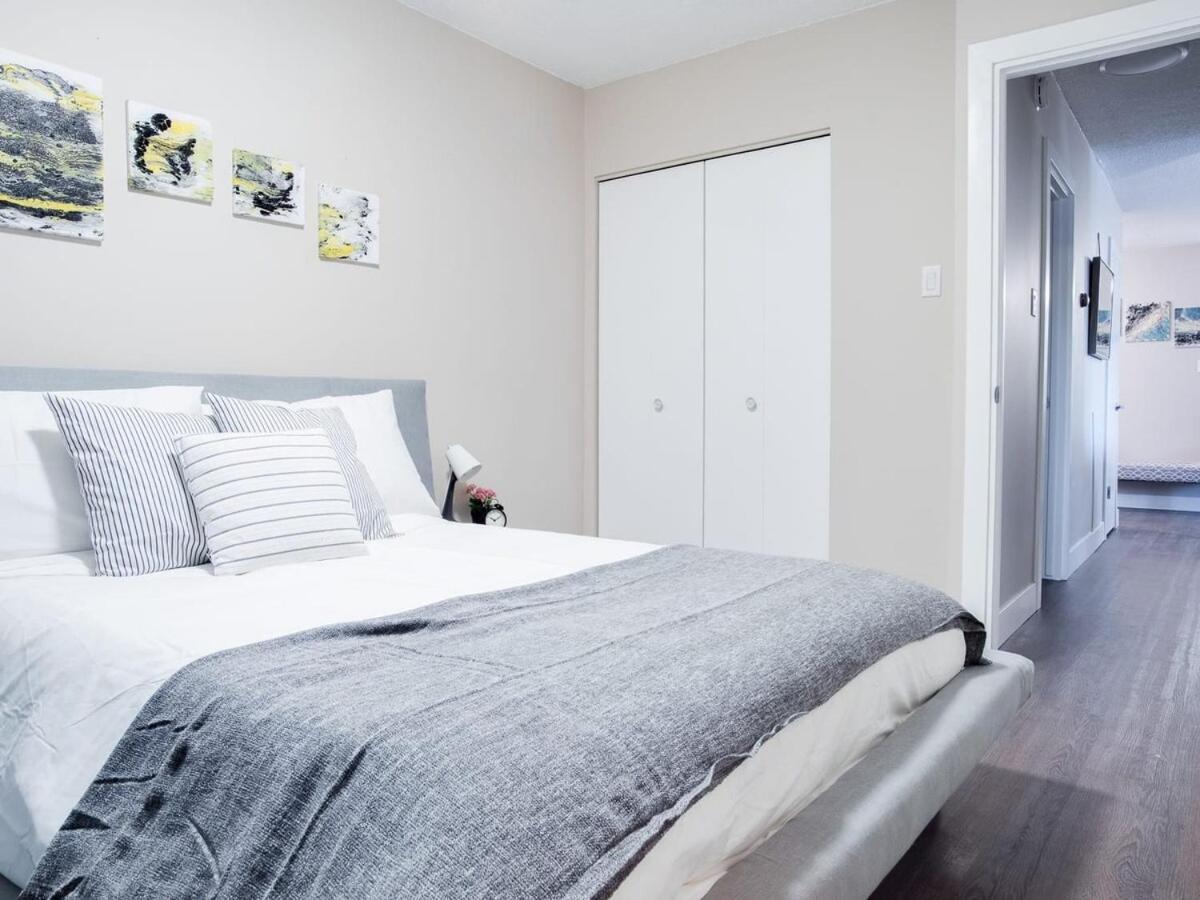 Gorgeous 2Br Condo W Parking Patio Coffee! Calgary Extérieur photo